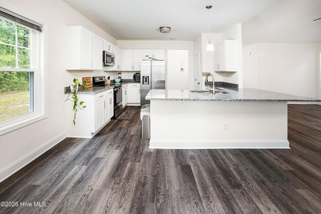 755 Boundaryline Drive NW, Calabash, NC 28467