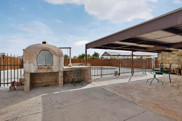 6471 NE County Road 1040, Rice, TX 75155