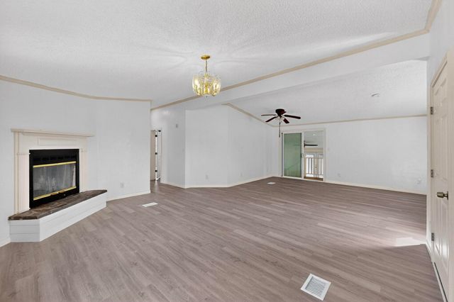 6471 NE County Road 1040, Rice, TX 75155