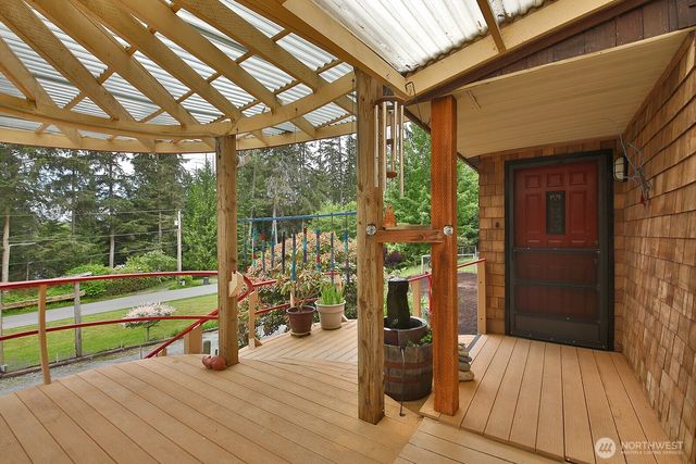 5214 Lakeside Drive, Langley, WA 98260