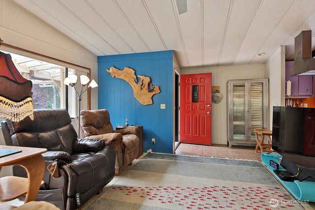 5214 Lakeside Drive, Langley, WA 98260