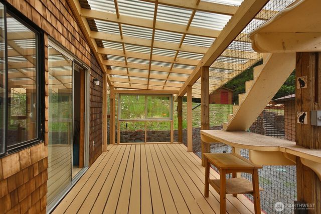 5214 Lakeside Drive, Langley, WA 98260