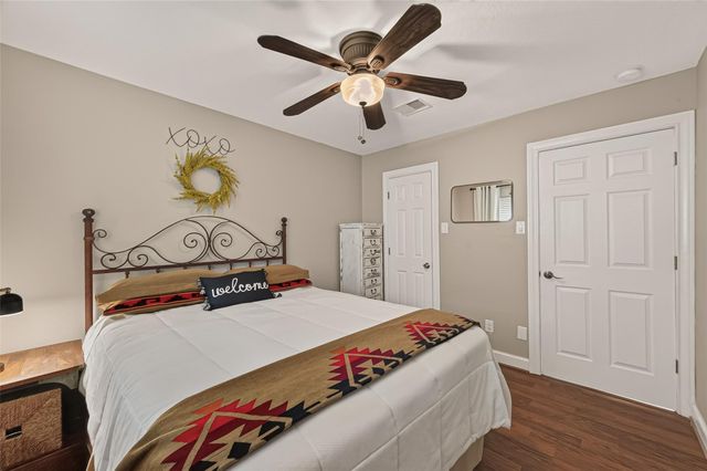 9618 Springmont Drive, Houston, TX 77080