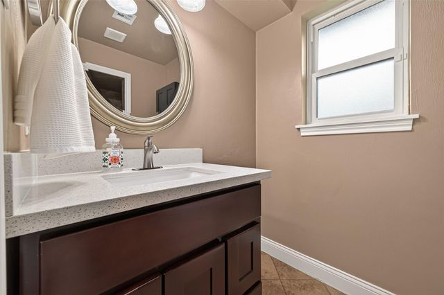9618 Springmont Drive, Houston, TX 77080