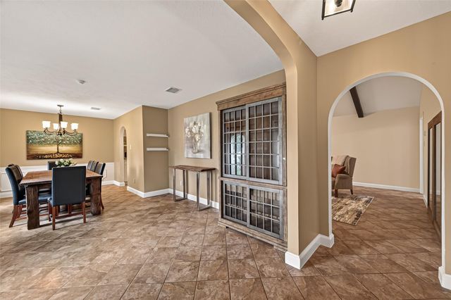 9618 Springmont Drive, Houston, TX 77080