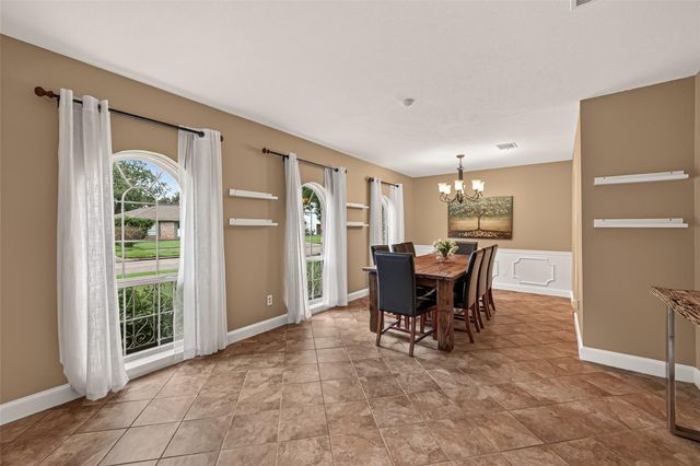 9618 Springmont Drive, Houston, TX 77080