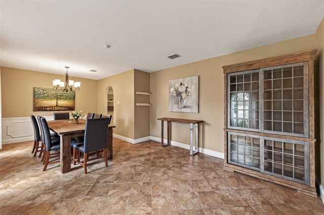 9618 Springmont Drive, Houston, TX 77080