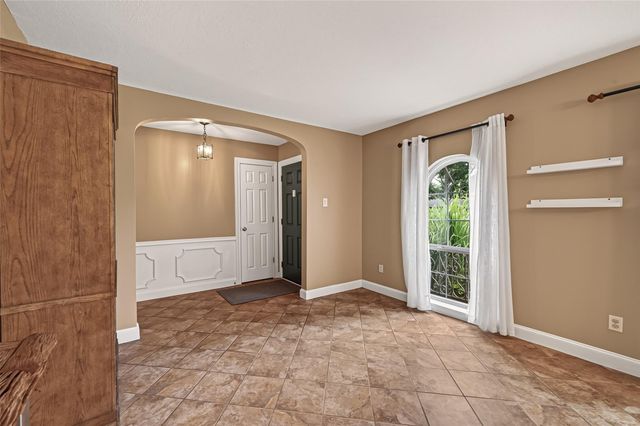 9618 Springmont Drive, Houston, TX 77080