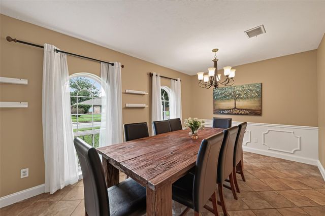 9618 Springmont Drive, Houston, TX 77080
