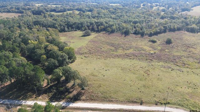 300 Buckhorn Creek Trail, Crockett, TX 75835