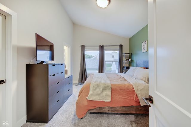 48 Central Greens Boulevard, Indianapolis, IN 46222