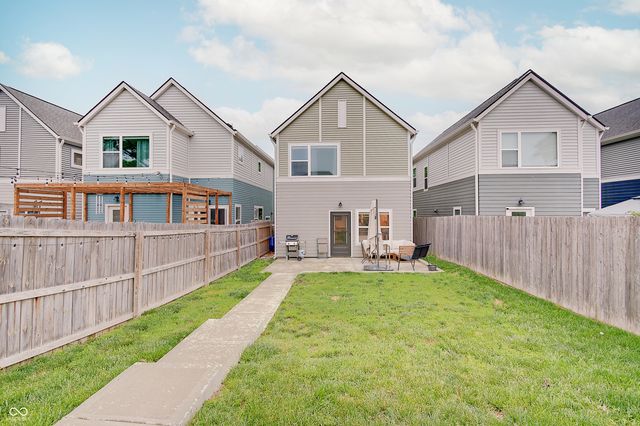 48 Central Greens Boulevard, Indianapolis, IN 46222