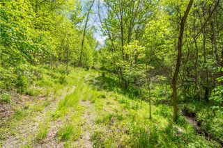 152 Chapel Hill Rd, Claysville, PA 15323