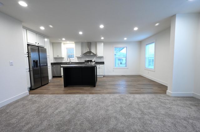 1 Corral Lane 38, Ashland, OR 97520