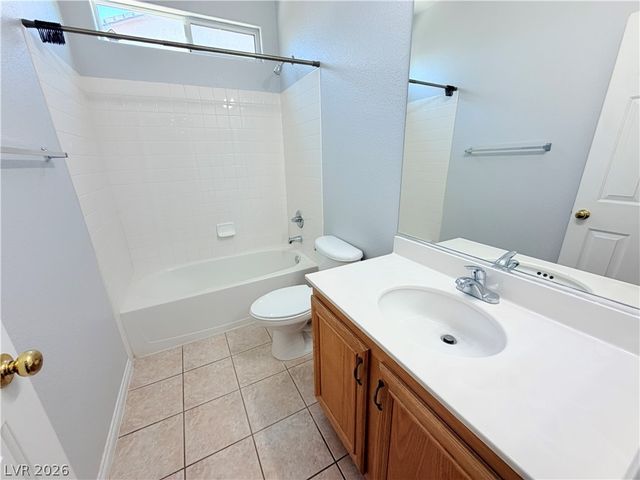 5604 Rocky Ravine Avenue, Las Vegas, NV 89131