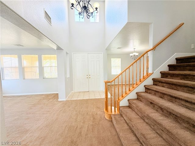 5604 Rocky Ravine Avenue, Las Vegas, NV 89131