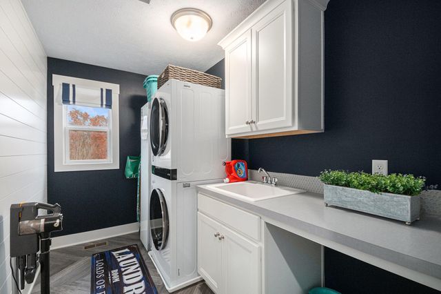 3183 Railway Drive SW, Byron Center, MI 49315