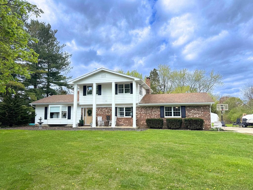 4074 Libbie Drive, Clio, MI 48420