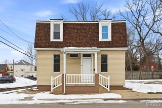 111 W C Street, Belleville, IL 62220