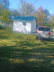 7482 W Tunnel Hill Road, Sharpsburg, KY 40374