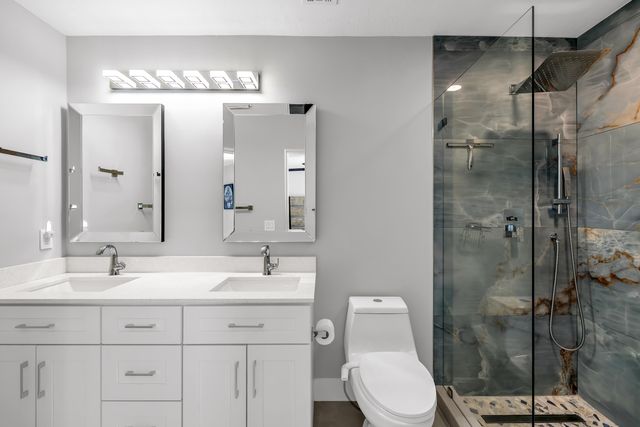 3374 NE 19th Avenue, Oakland Park, FL 33306