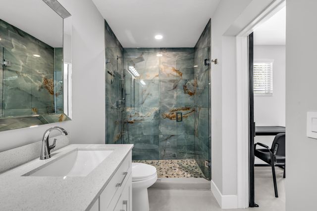 3374 NE 19th Avenue, Oakland Park, FL 33306