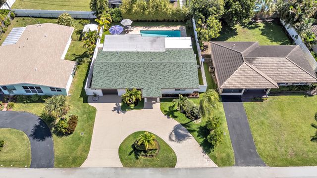 3374 NE 19th Avenue, Oakland Park, FL 33306