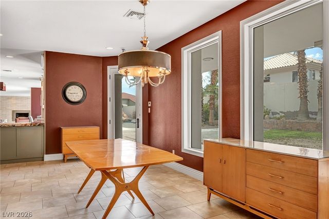 8113 Sapphire Bay Circle, Las Vegas, NV 89128