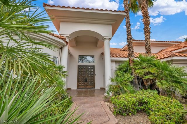 8113 Sapphire Bay Circle, Las Vegas, NV 89128