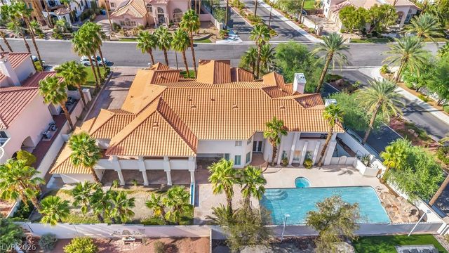 8113 Sapphire Bay Circle, Las Vegas, NV 89128