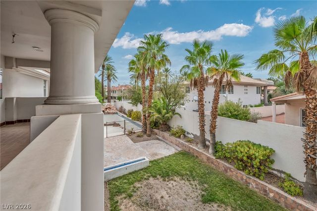 8113 Sapphire Bay Circle, Las Vegas, NV 89128