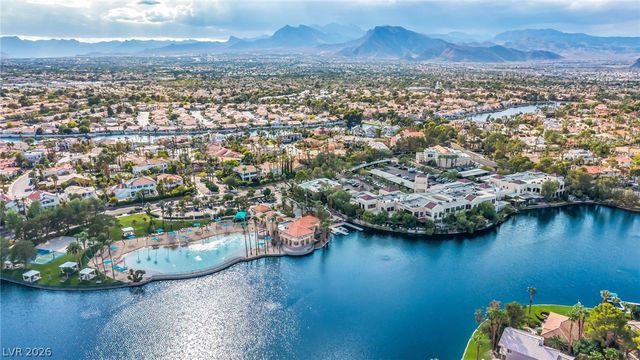 8113 Sapphire Bay Circle, Las Vegas, NV 89128