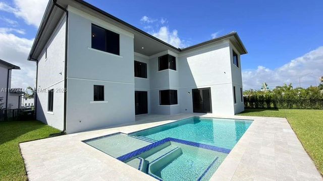 19708 NE 14th Ave, Miami, FL 33179