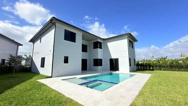 19708 NE 14th Ave, Miami, FL 33179