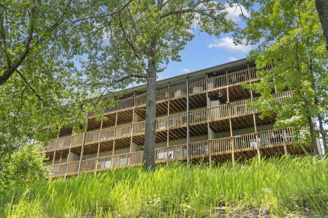 412 Notch Lane 3, Branson West, MO 65737