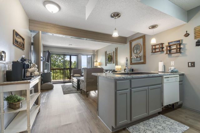 412 Notch Lane 3, Branson West, MO 65737