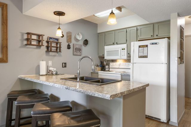 412 Notch Lane 3, Branson West, MO 65737