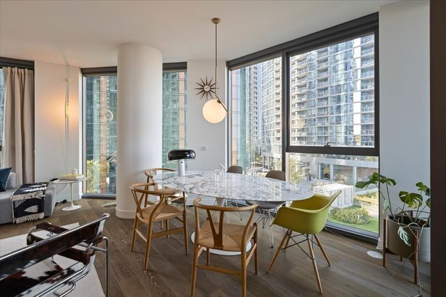 211 N Harbor Drive 409, Chicago, IL 60601