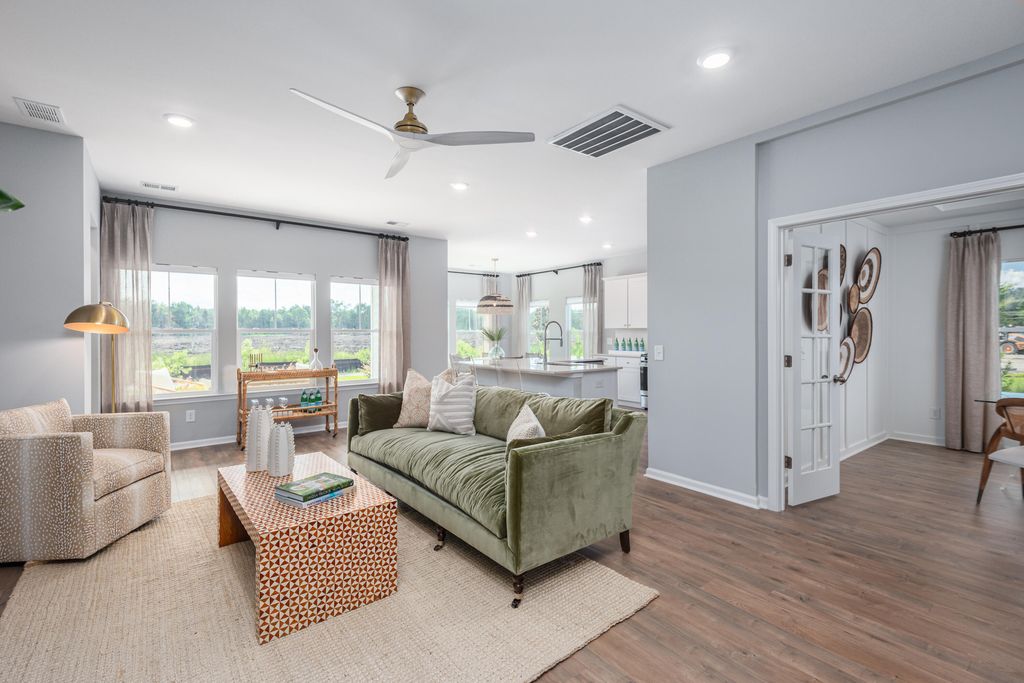 Image 9 of property listing at 1050 Red Turnstone Run, Summerville, SC 29485