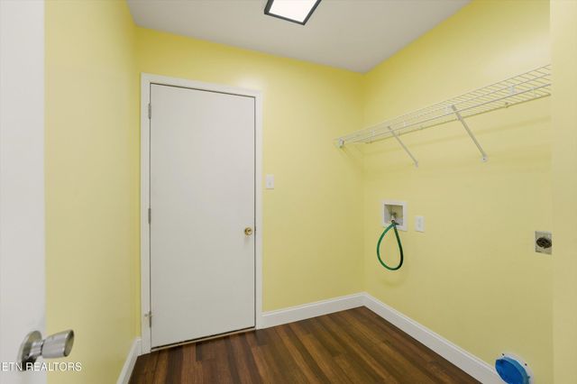 8421 Andersonville Pike, Knoxville, TN 37938