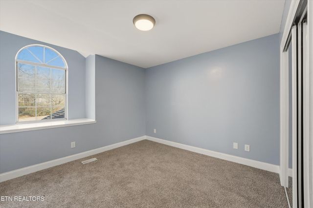 8421 Andersonville Pike, Knoxville, TN 37938