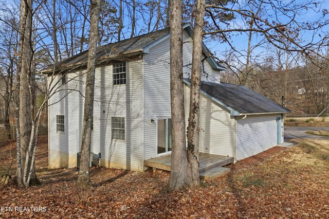 8421 Andersonville Pike, Knoxville, TN 37938