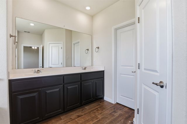 1309 Dublin Drive, Cleburne, TX 76033