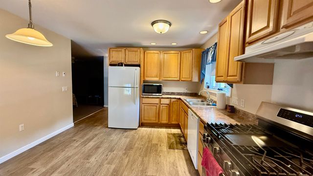 469 Meany Road, Charlestown, NH 03603