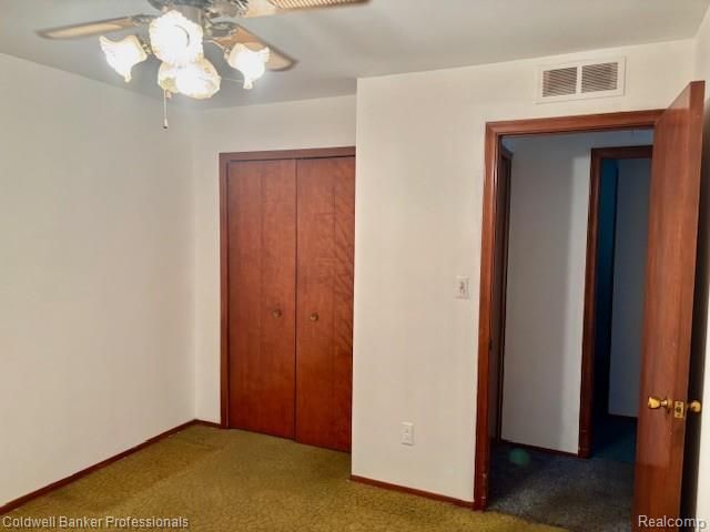 25449 Bell Road, New Boston, MI 48164
