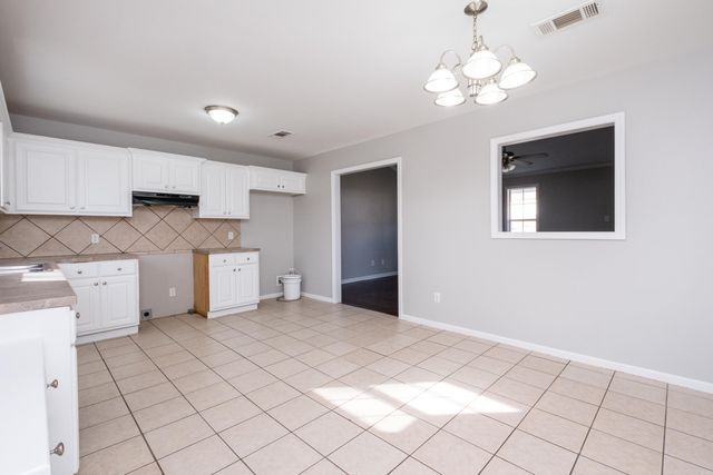 7809 Hayley Drive, Sherwood, AR 72120