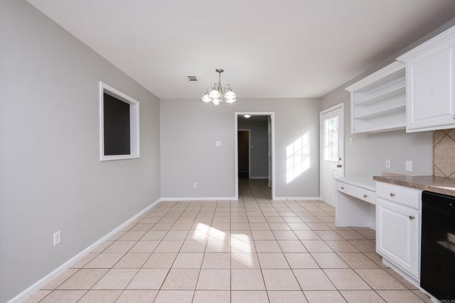 7809 Hayley Drive, Sherwood, AR 72120