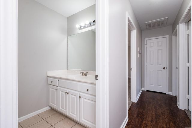 7809 Hayley Drive, Sherwood, AR 72120