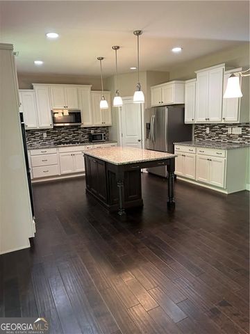 3325 Trowbridge Drive, Cumming, GA 30040