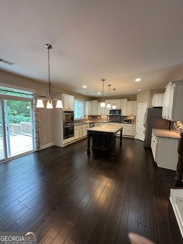 3325 Trowbridge Drive, Cumming, GA 30040